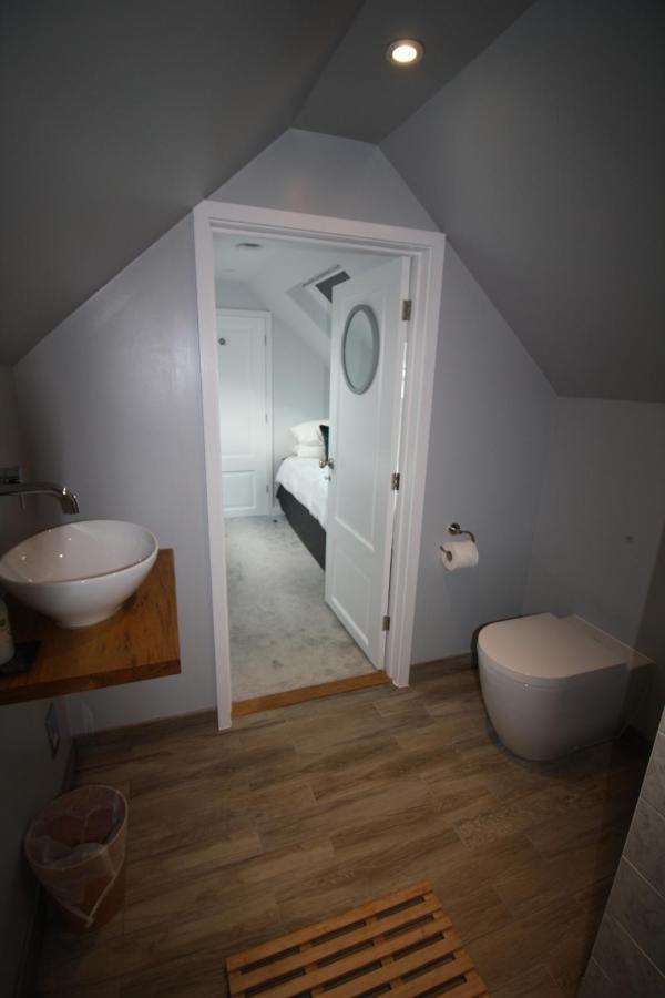 Ryefield Cottage - Luxurious Self-Catered Holiday Cottage With A Log Burner Chichester Dış mekan fotoğraf