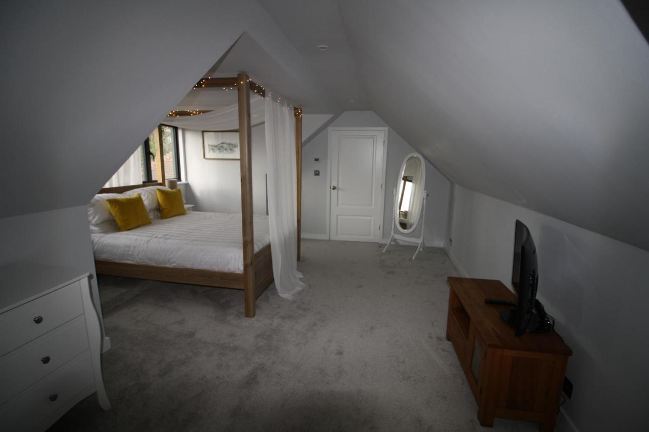 Ryefield Cottage - Luxurious Self-Catered Holiday Cottage With A Log Burner Chichester Dış mekan fotoğraf