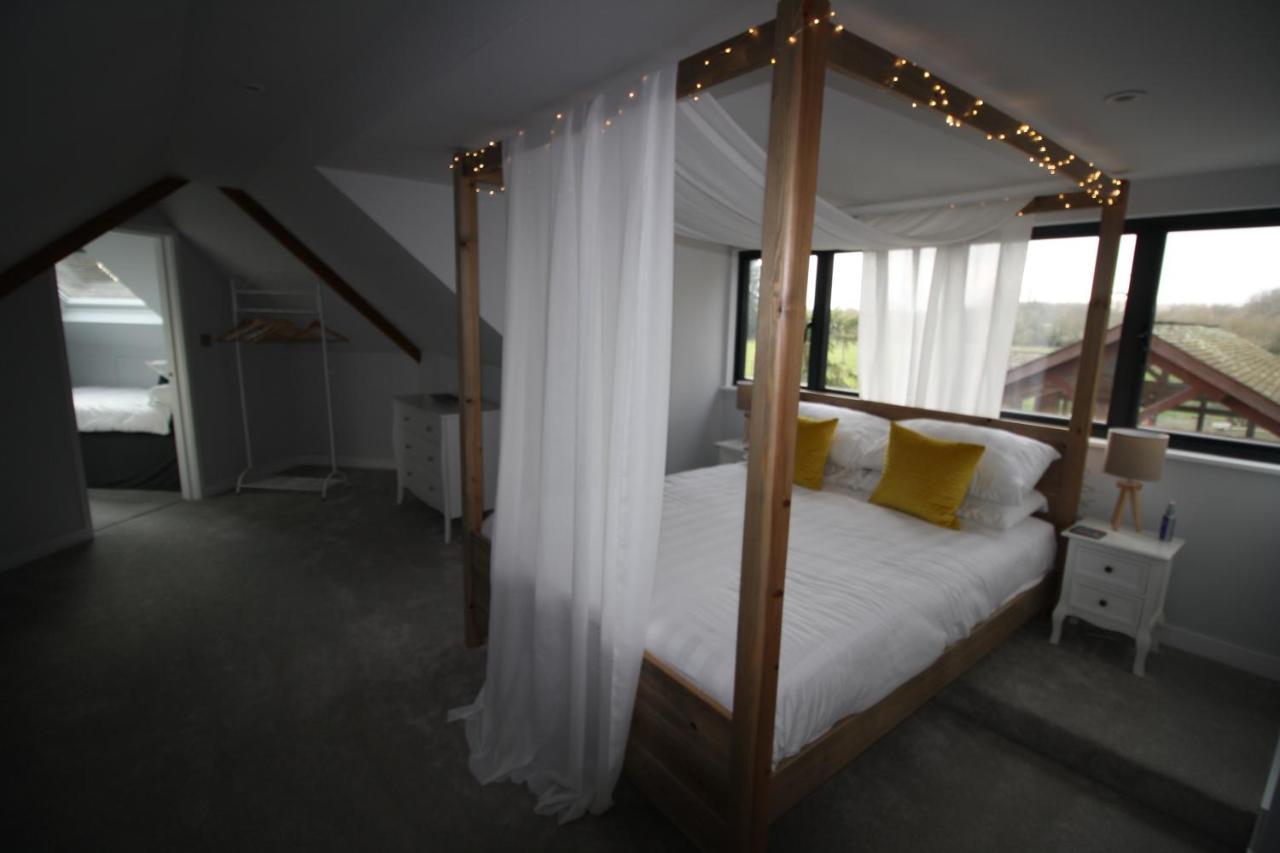 Ryefield Cottage - Luxurious Self-Catered Holiday Cottage With A Log Burner Chichester Dış mekan fotoğraf