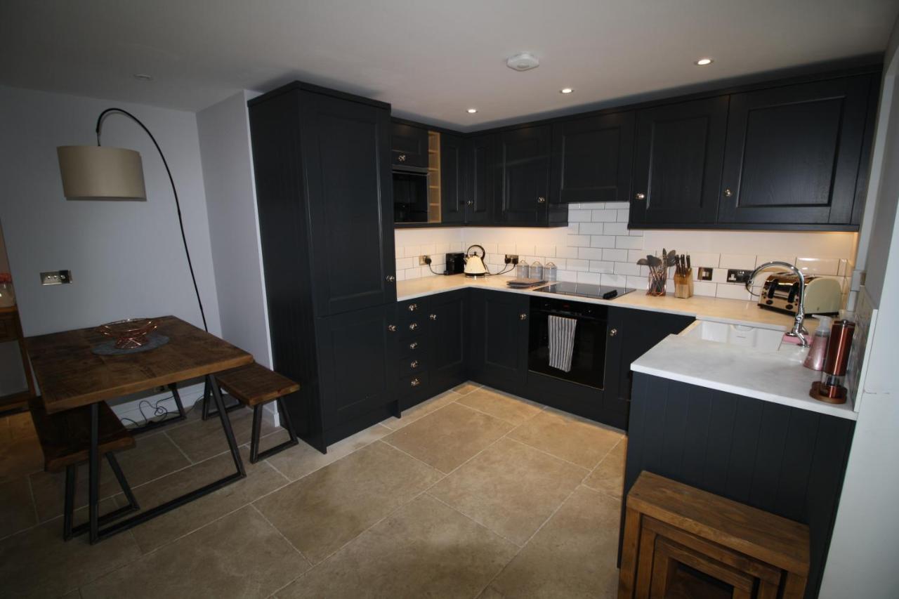 Ryefield Cottage - Luxurious Self-Catered Holiday Cottage With A Log Burner Chichester Dış mekan fotoğraf